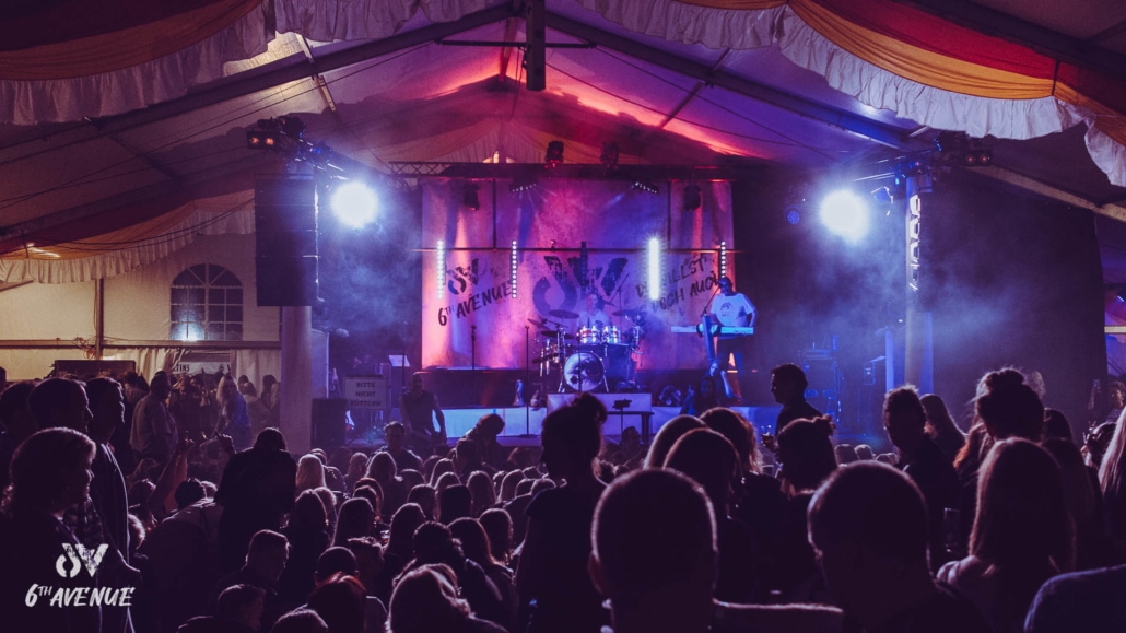 6th Avenue Partyband - Live-Foto